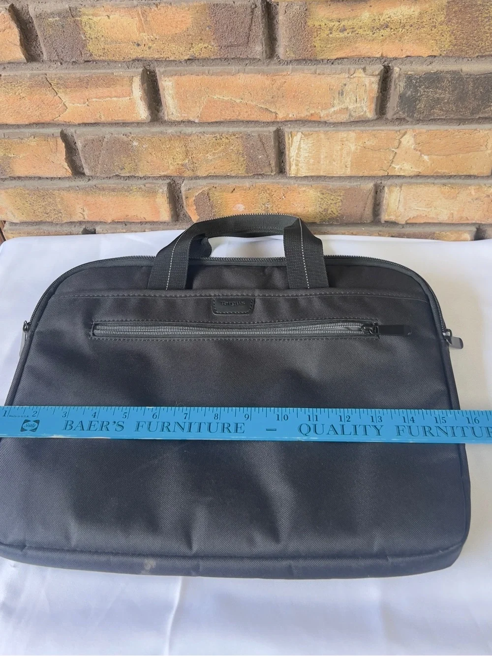 Targus Black Laptop Briefcase with Front Zip Pocket